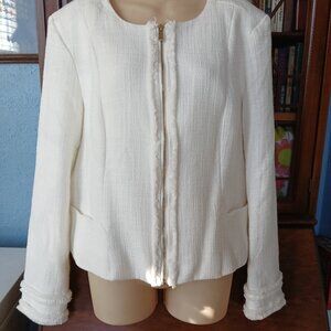 Womens Premise white sz 16 short jacket with fur trim down zip front and sleeves